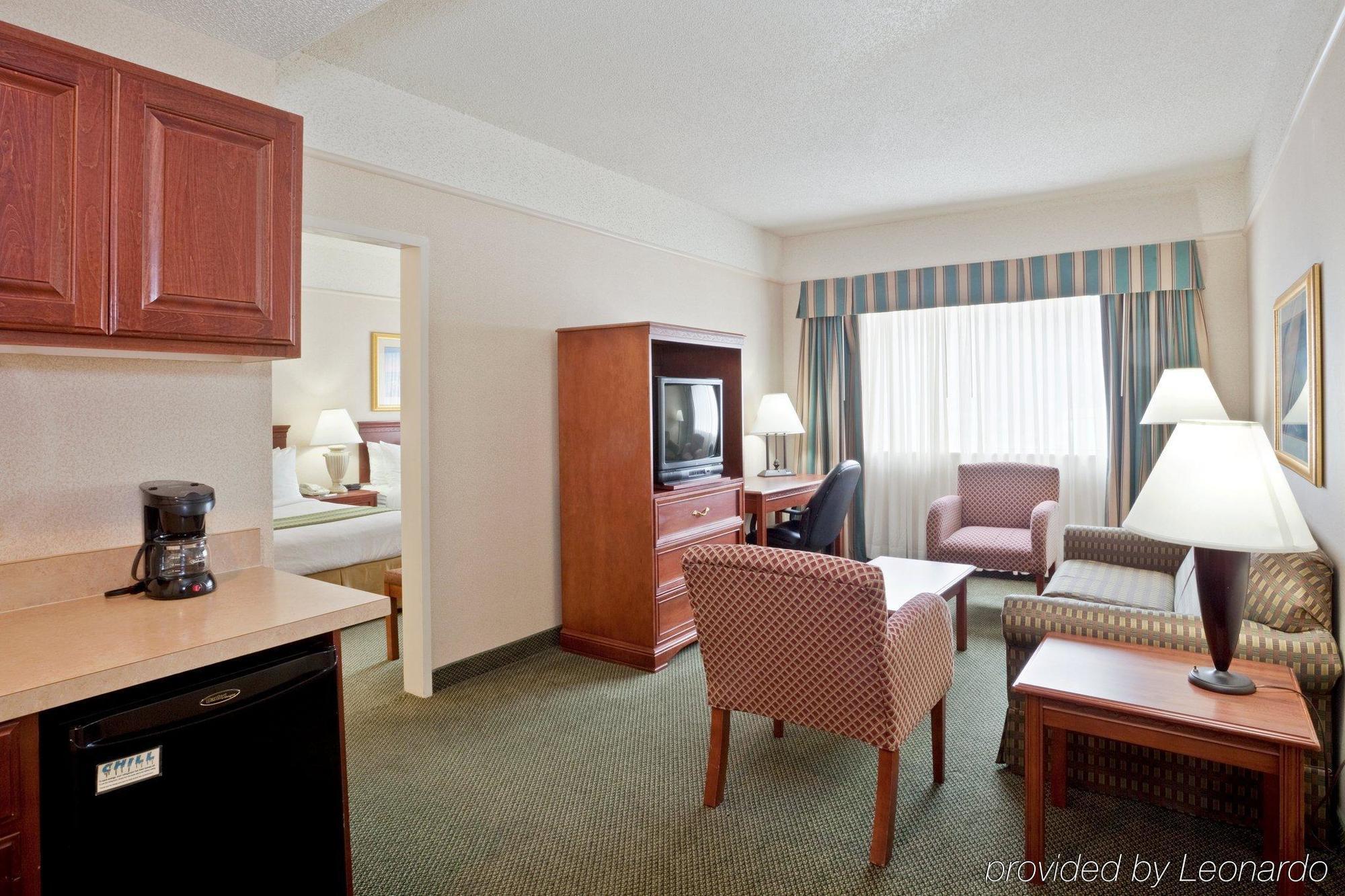 Holiday Inn Hotel & Suites Overland Park-West, An Ihg Hotel Zimmer foto